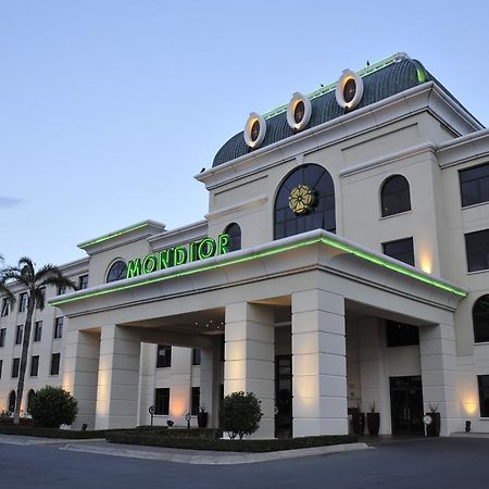 Mondior At Emperors Palace Kempton Park Exterior foto