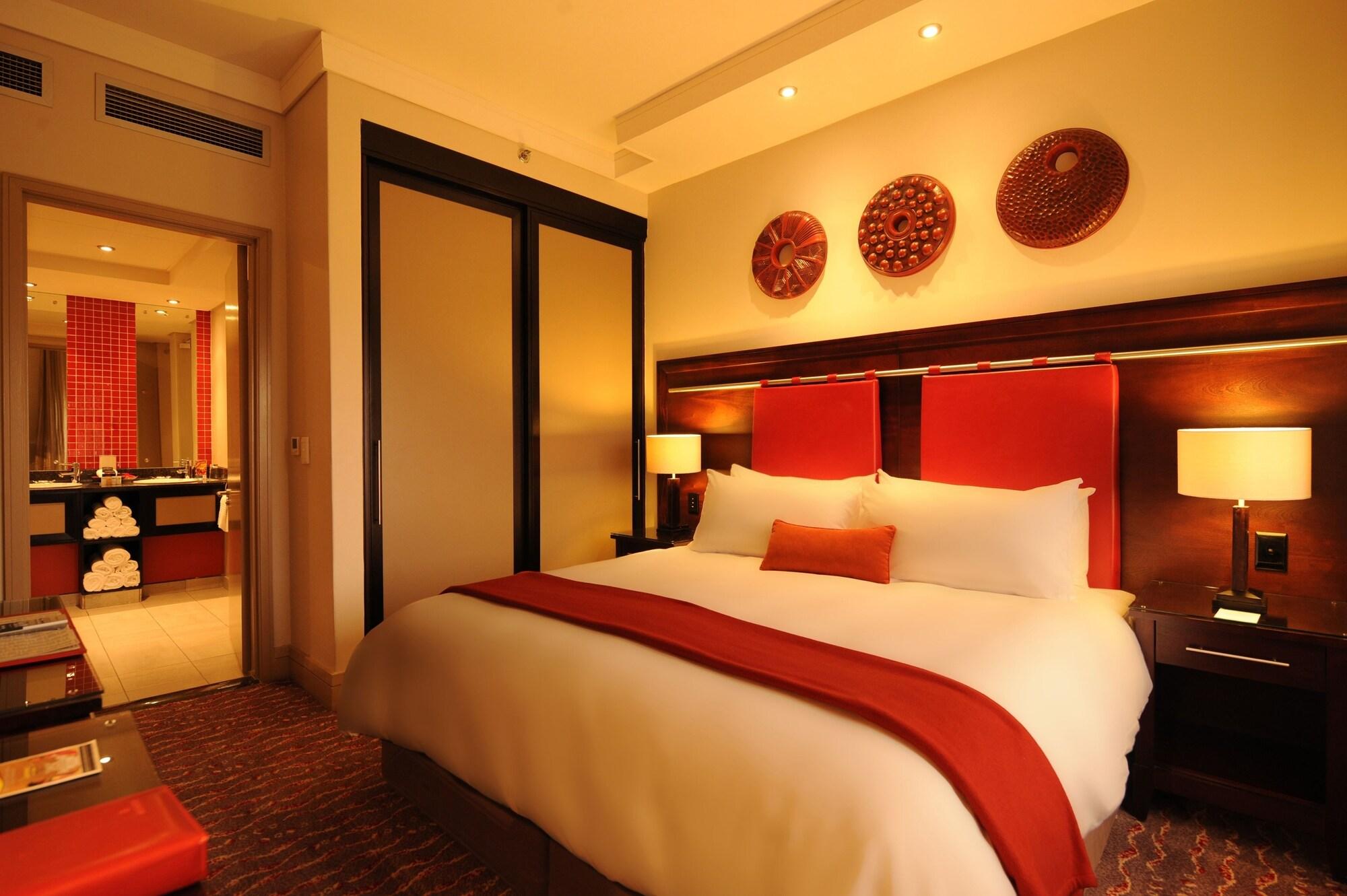 Mondior At Emperors Palace Kempton Park Exterior foto