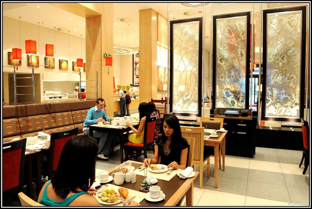 Mondior At Emperors Palace Kempton Park Exterior foto